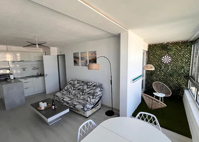 La Coquille - Coquet T2 A 200m Juno & *