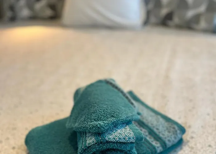 La Coquille - Coquet T2 A 200m Juno &